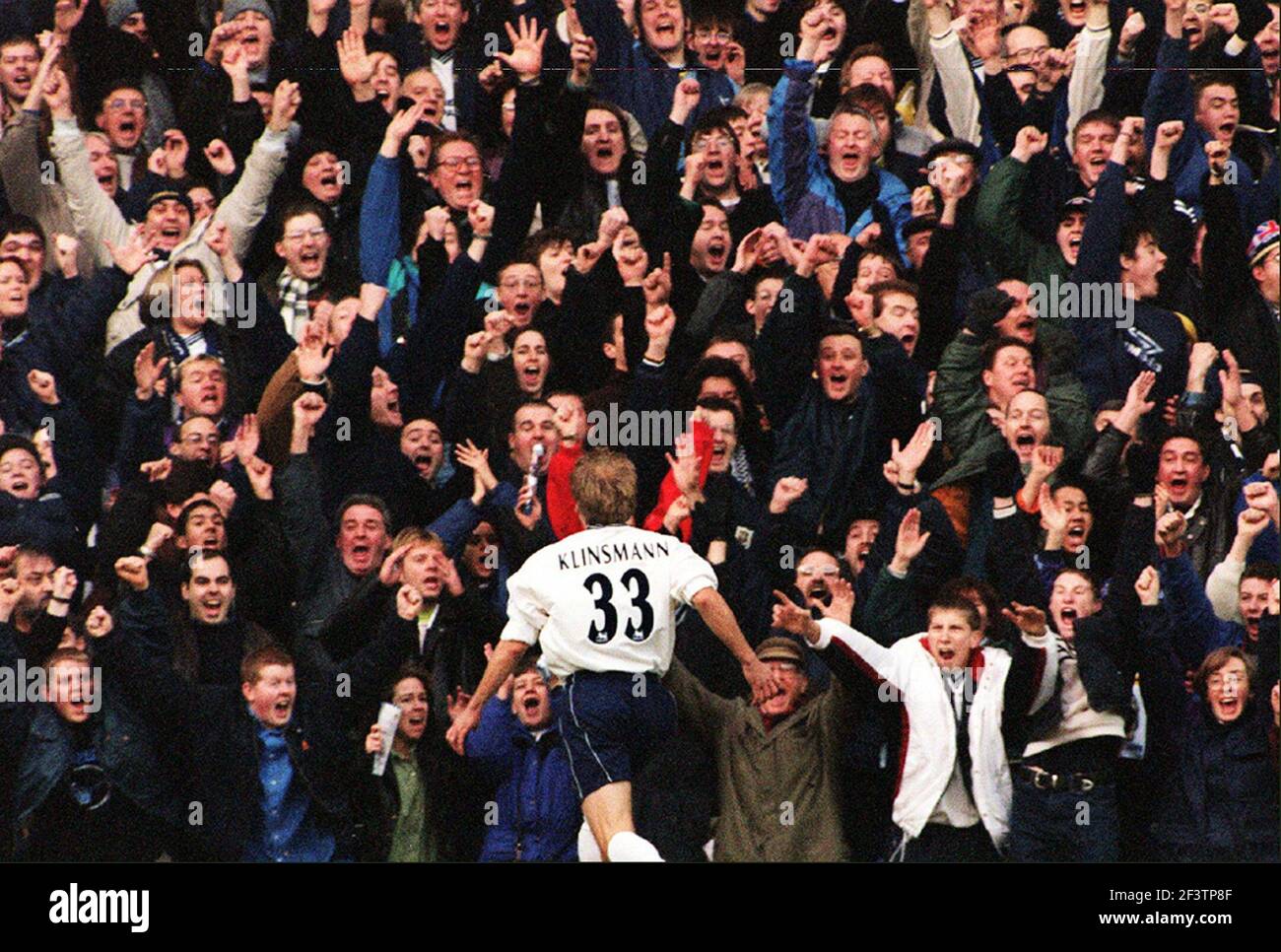 Photo Ancienne Jürgen Klinsmann – Tottenham FA Cup 3e Tour (années 90)