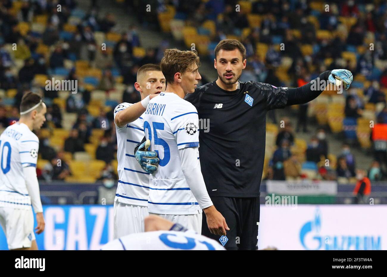 Bushchan High Resolution Stock Photography And Images Alamy