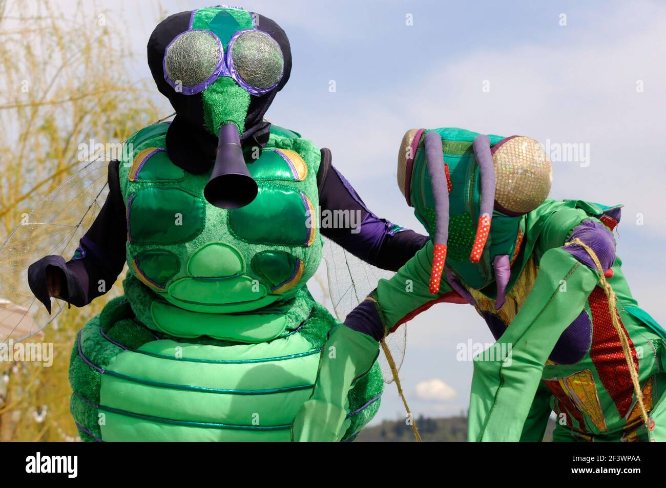 Lahr, Landesgartenschau: Eine Schau mit Figuren, die an die Gefahr für Insekten durch Umweltzerstörung mahnen. Stock Photo