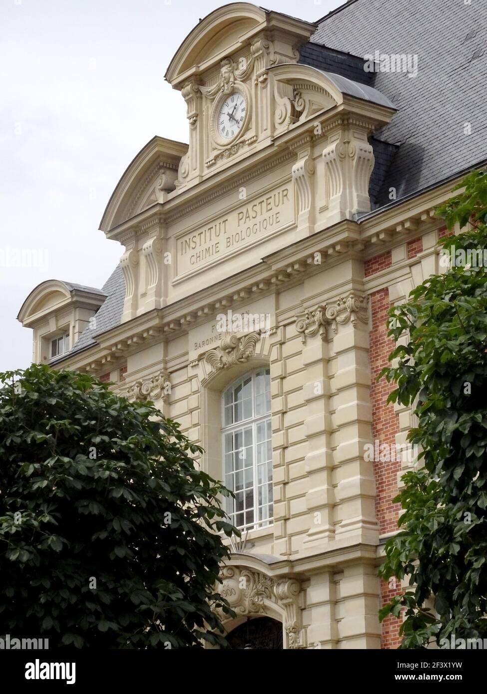 Paris (France): facade of the Pasteur Institute Stock Photo