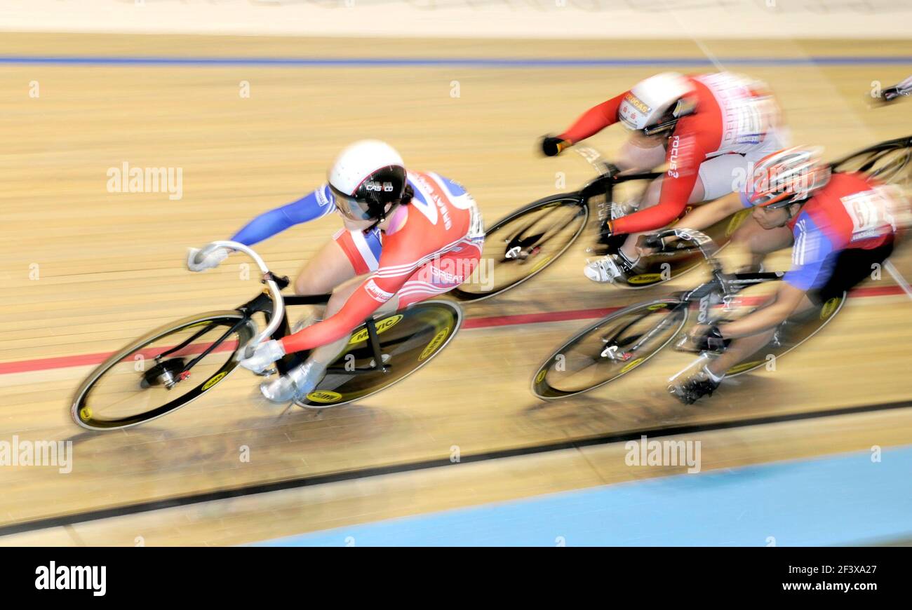 THE 2008 UCI WORLD TRACK CYCLING CHAMPIONSHIP AT THE NATIONAL CYCLING CENTRE MANCHESTER. VICTORIA PENDLETON DURING THE WOMANS KEIRIN. DURING THE HEATS  30/3/2008. PICTURE DAVID ASHDOWN Stock Photo