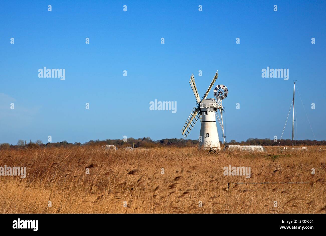 Broadland Village Norfolk High Resolution Stock Photography and Images