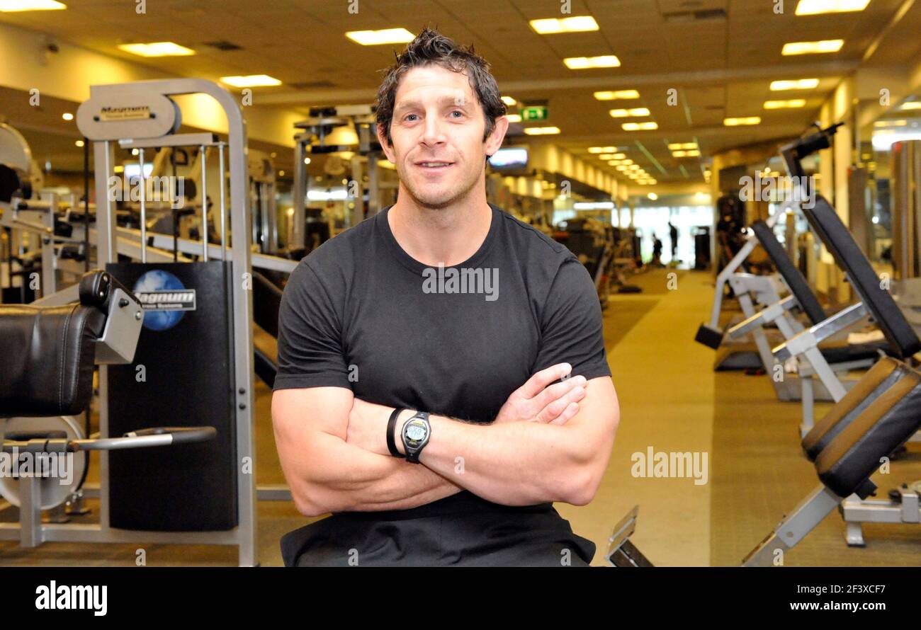 NIGEL WRIGHT PERSONAL TRAINER AT THE REEBOK SPORTS CLUB AT CANARY WHARF AND  COACH OF THE BARROW RAIDES RUGBY LEAUGE CLUB. 3/5/2011. PICTURE DAVID  ASHDOWN Stock Photo - Alamy