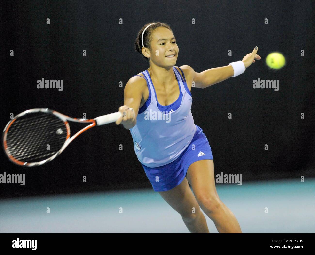 The Argon pro-Series Tennis at theTarka tennis Club Barnstable. Melanie  South during her match with Heather Watson. 7/10/09. PICTURE DAVID ASHDOWN  Stock Photo - Alamy