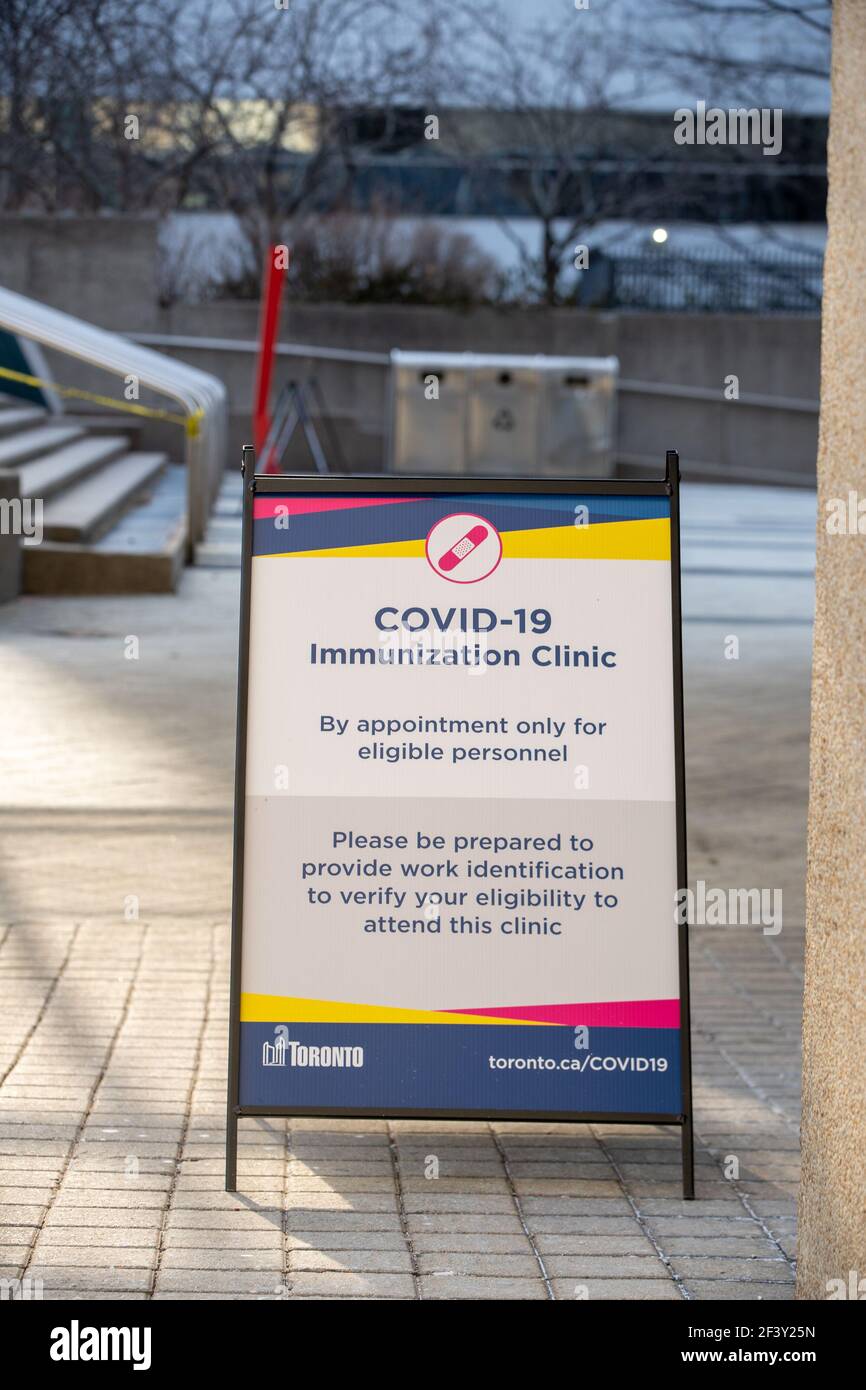 COVID-19 VACCINATION CENTRE AT METRO CONVENTION CENTRE IN DOWNTOWN TORONTO. Stock Photo