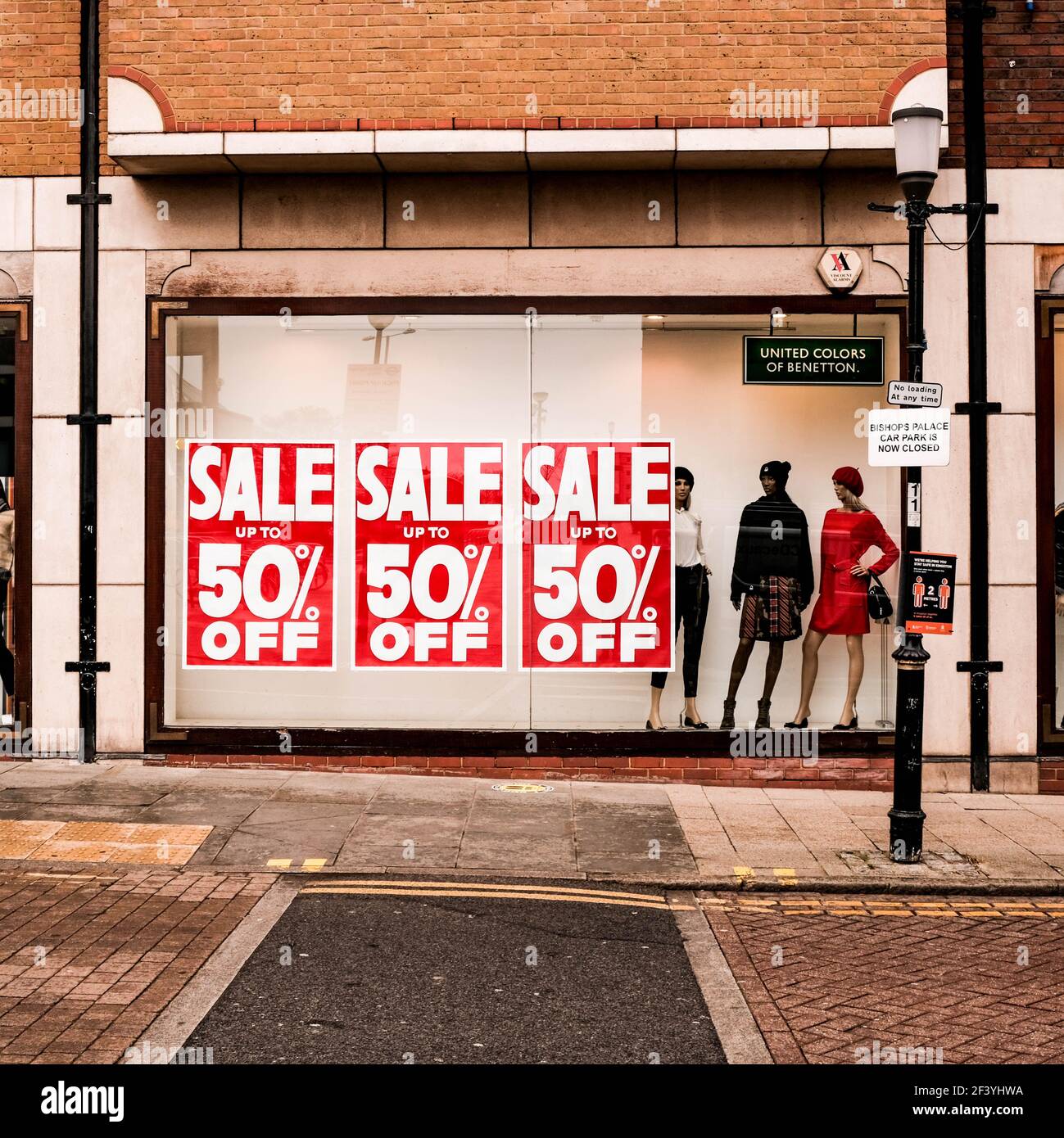 London UK, March 18 2021, United Colours Of Benetton Retail Shop Sale Signs  in Window Stock Photo - Alamy