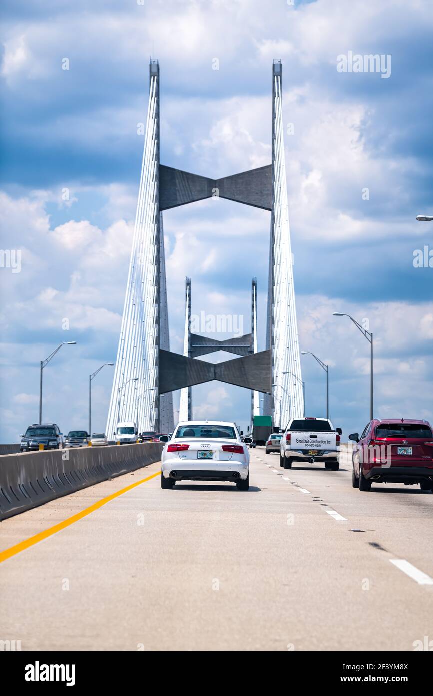 Jacksonville, USA - May 10, 2018: Cars on Dames Point or Napoleon Bonaparte Broward suspension cable-stayed bridge over St. Johns River in Florida Int Stock Photo