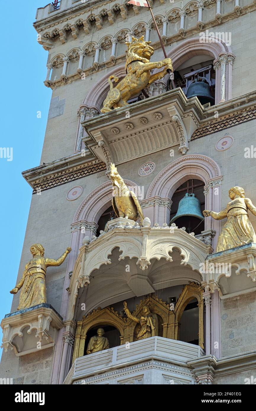 Moving figures on the bell tower of Duomo di Messina, Messina Cathedral, Sicily, Italy Stock Photo