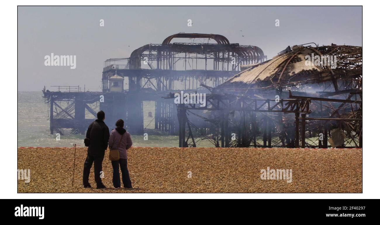 The West Pier in Brighton on fire for the second time in weeks.pic David Sandison 13/5/2003 Stock Photo