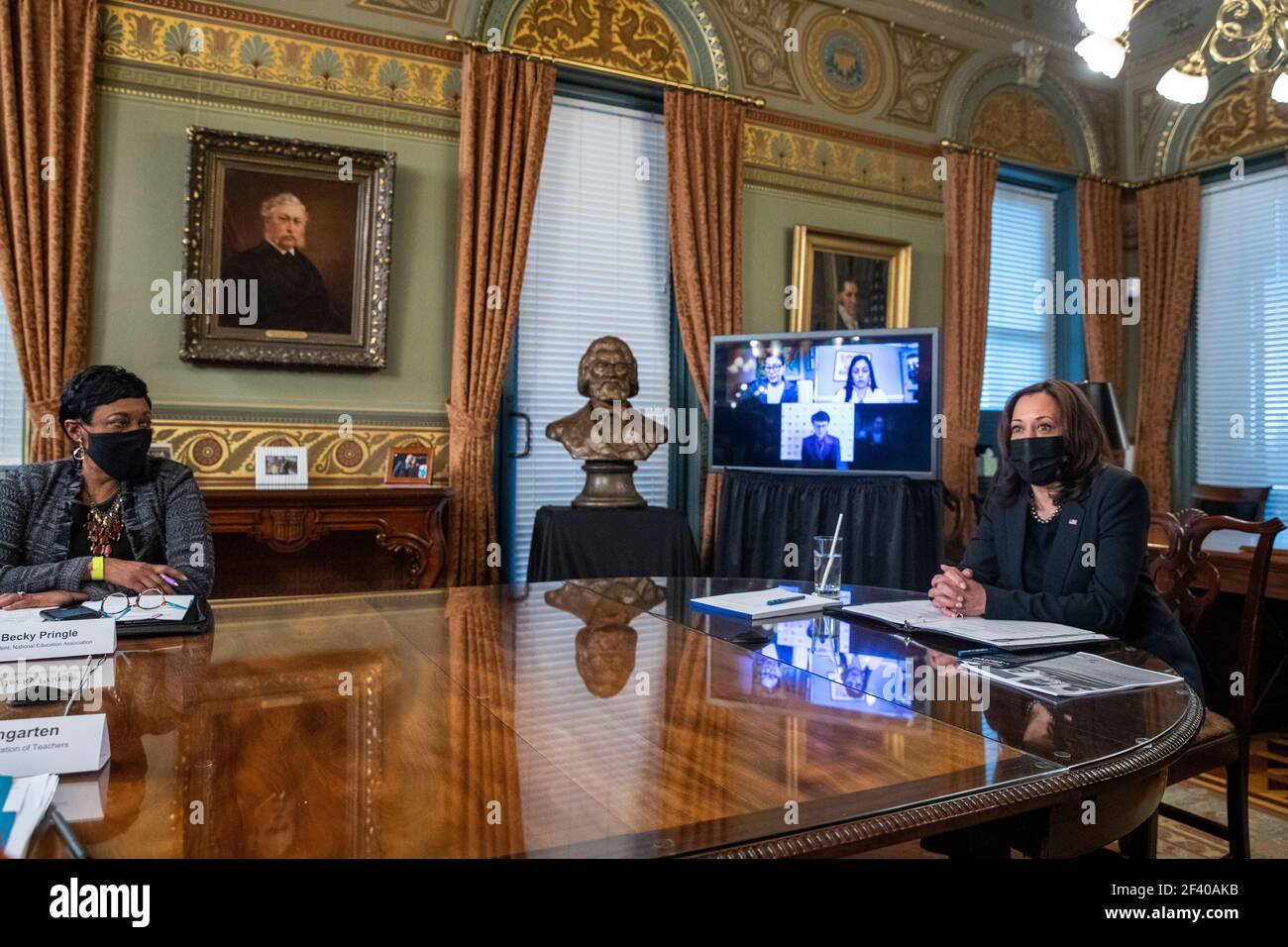US Vice President Kamala Harris meets with labor leaders in the Vice President's Ceremonial Office in the Eisenhower Executive Office Building in Washington, DC, USA, 18 March 2021. To mark WomenÕs History Month and passage of the American Rescue Plan Vice President Harris met with Randi Weingarten from the American Federation of Teachers, Liz Schuler from the American Federation of Labor and Congress of Industrial Organizations, Becky Pringle, from the National Education Association, Teresa Romero from United Farm Workers, Cindy Estrada from United Auto Workers, Mary Kay Henry from Service Em Stock Photo