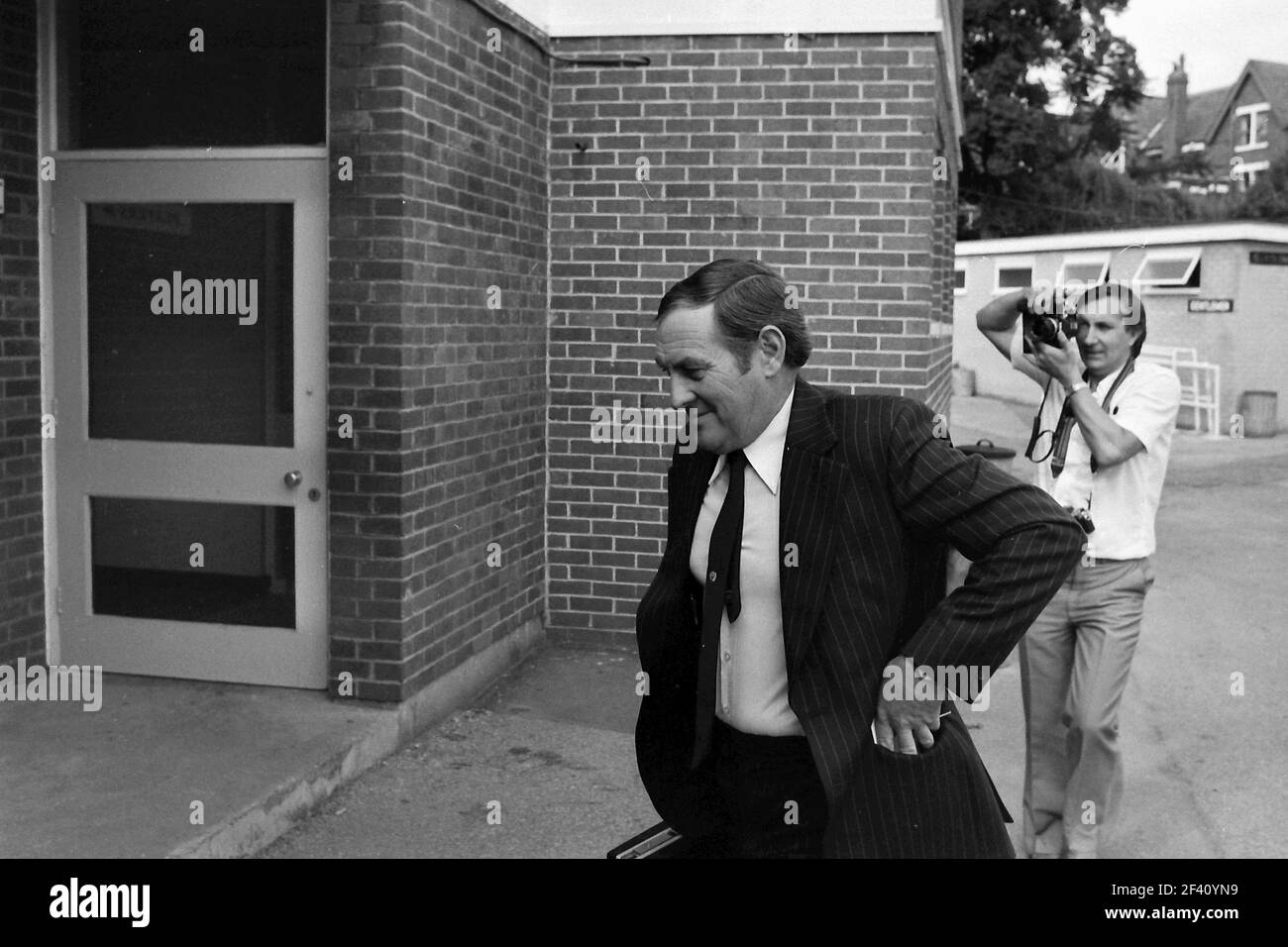 Geoff Boycott and Ray Illingworth discuss the future Yorkshire County Cricket club at Headingley in Sept 1981 in a press scrum Stock Photo