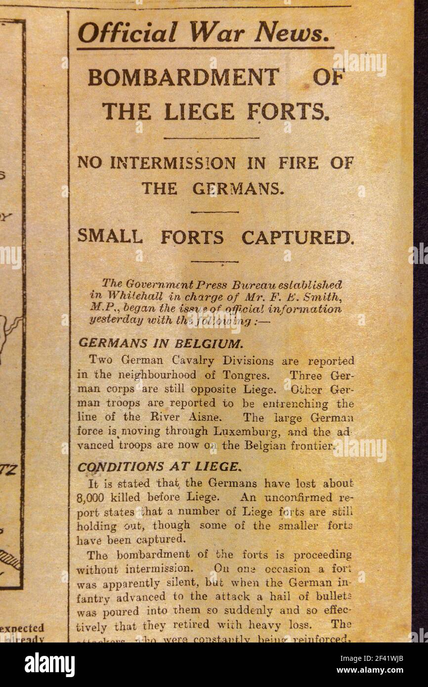 Official War News headlines 'The Daily Graphic' wartime magazine (12th August 1914), replica memorabilia from the WWI era. Stock Photo