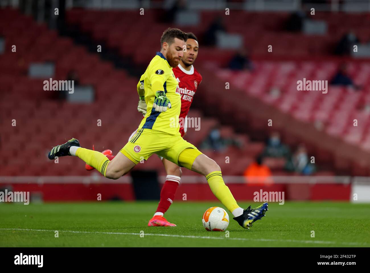 Arsenal vs olympiakos live new arrivals