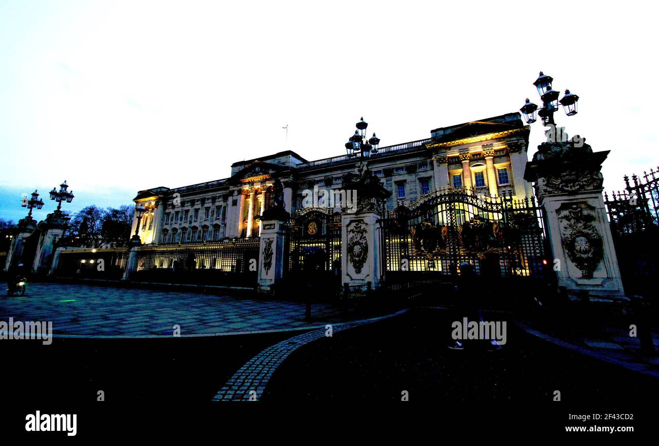 Buckingham Palace London England.evening time .the palace is still under refurbishment while everyone is at Windsor castle and prince Philip in the king Edward hospital  13/3/20121 blitz pictures Stock Photo