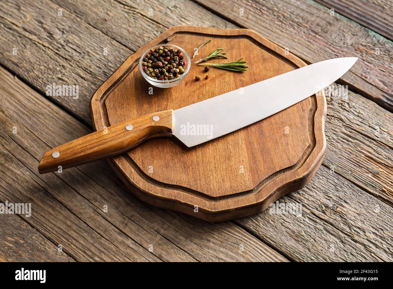 Ruler & Exacto Knife on Cutting Board Stock Photo - Alamy
