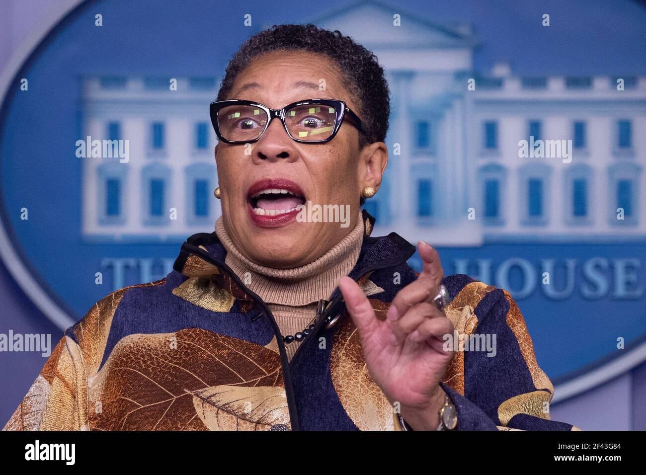 Marcia brady hi-res stock photography and images - Alamy