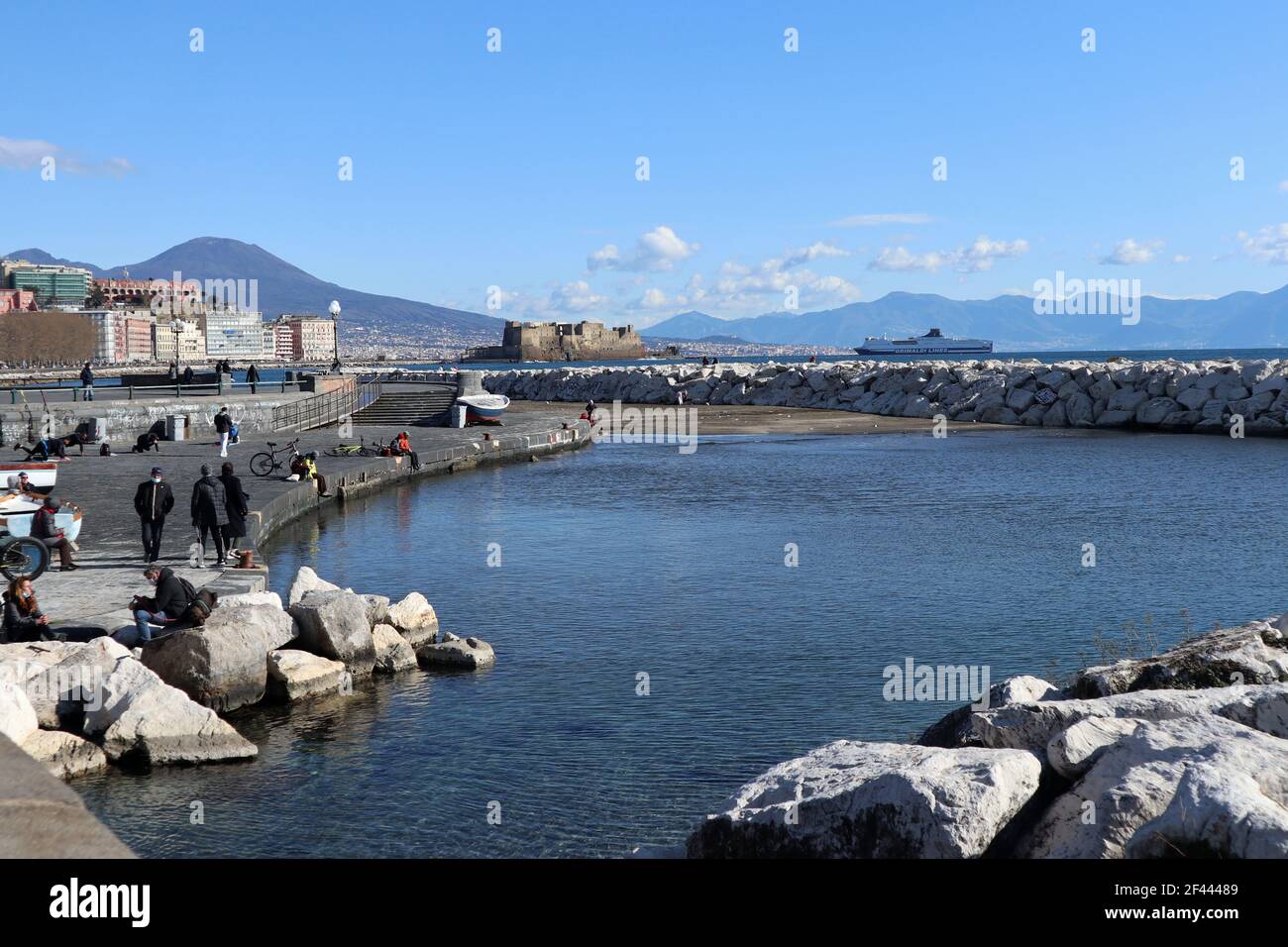 Napoli – Panorama della spiaggia di Rotonda Diaz Stock Photo