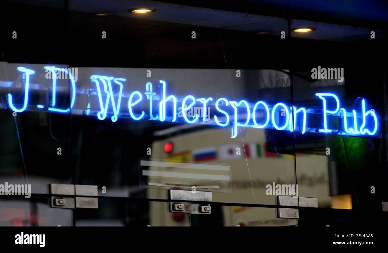 File photo dated 15/07/2015 of a JD Wetherspoon pub. The pub chain registered a heavy drop in its sales and sustained heavy losses in its last six-month period. Revenue dropped by nearly 54% to £431 million in the half year to the end of January, even as pubs were allowed to reopen, albeit under restrictions, for part of that time. Issue date: Friday March 19, 2021. Stock Photo