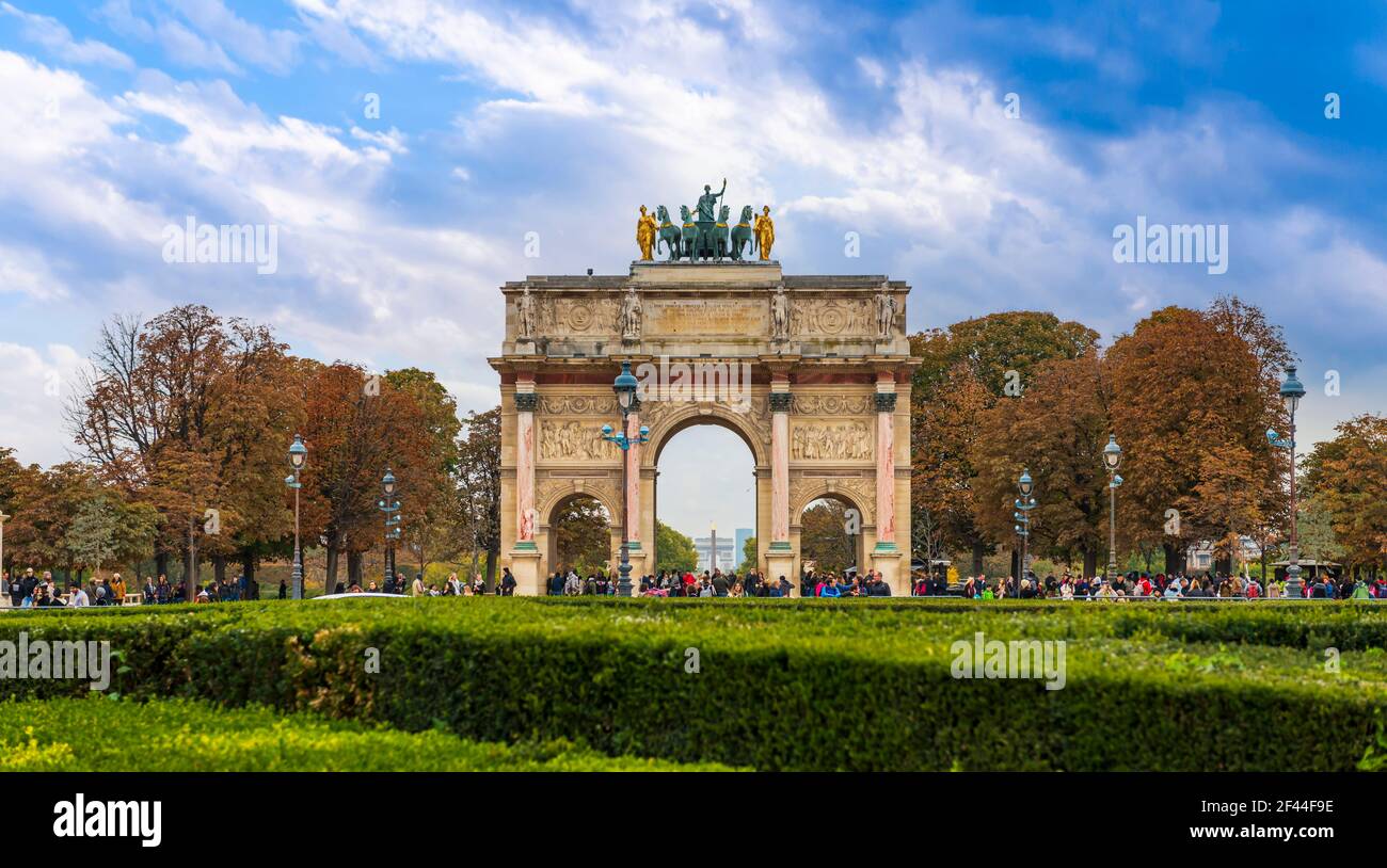 The Arc de Triomphe du Carrousel, place du Carrousel, at the Tuileries garden in Paris, France Stock Photo