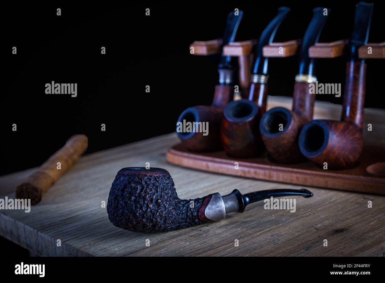 Different Types Of Smoking Pipes