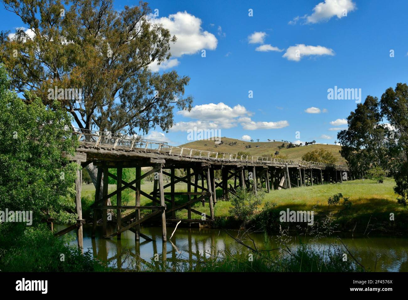 Australia, nostalgic wooden Prince Alfred railway bridge in Gundagai