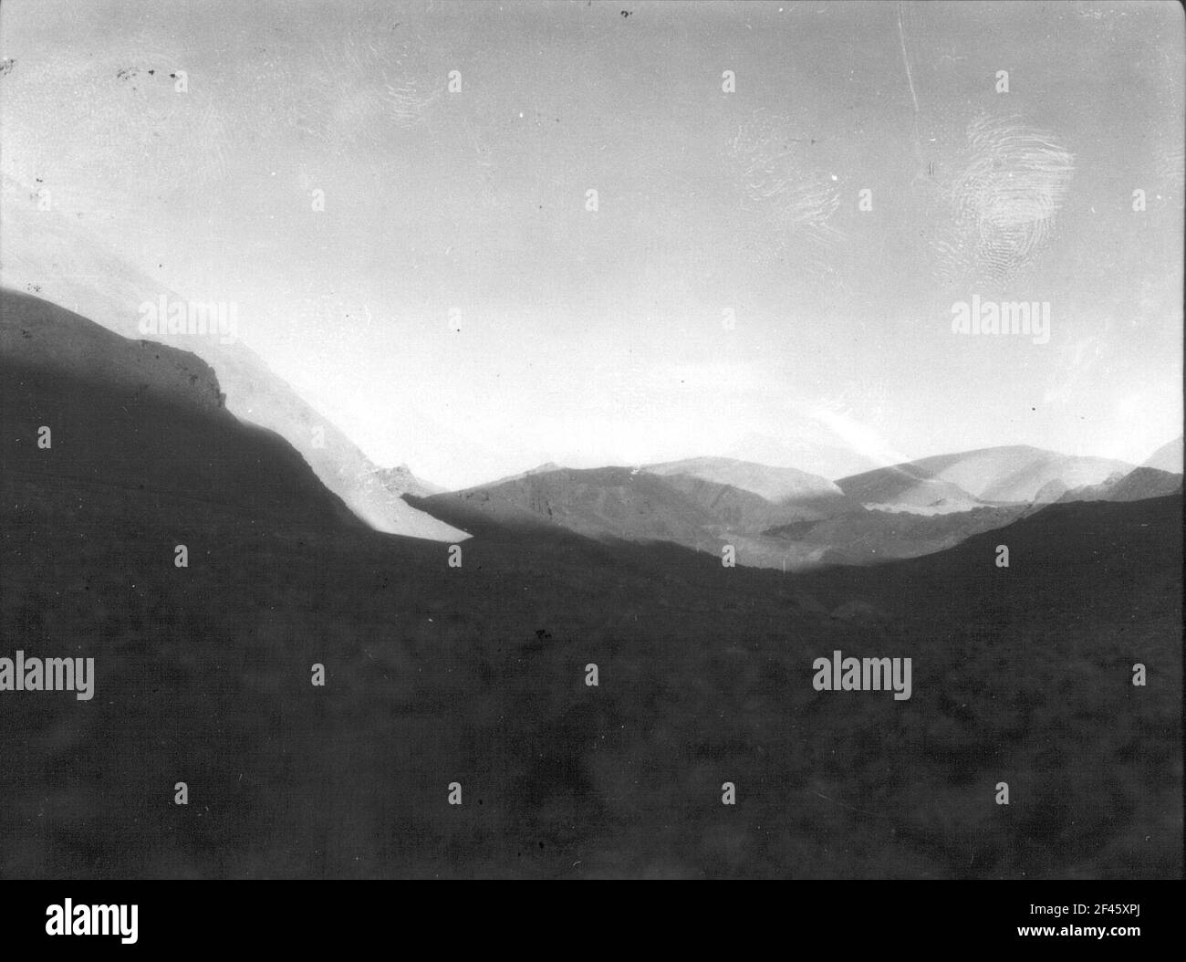 India. Kashmir. Massive 16 south of the Akzai-Chin Kul Stock Photo