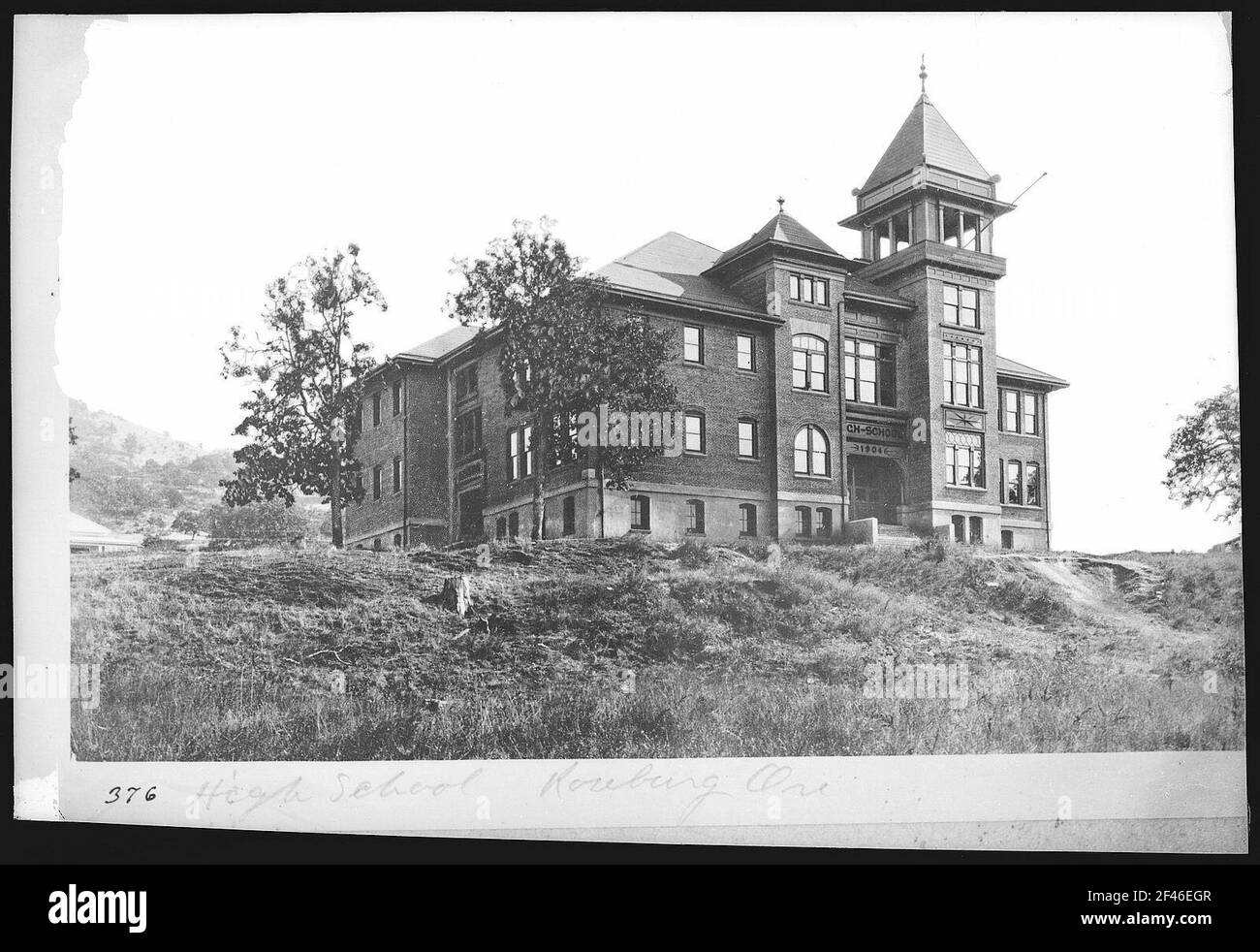 Roseburg Oregon High School Stock Photo Alamy Roseburg oregon high school stock photo alamy