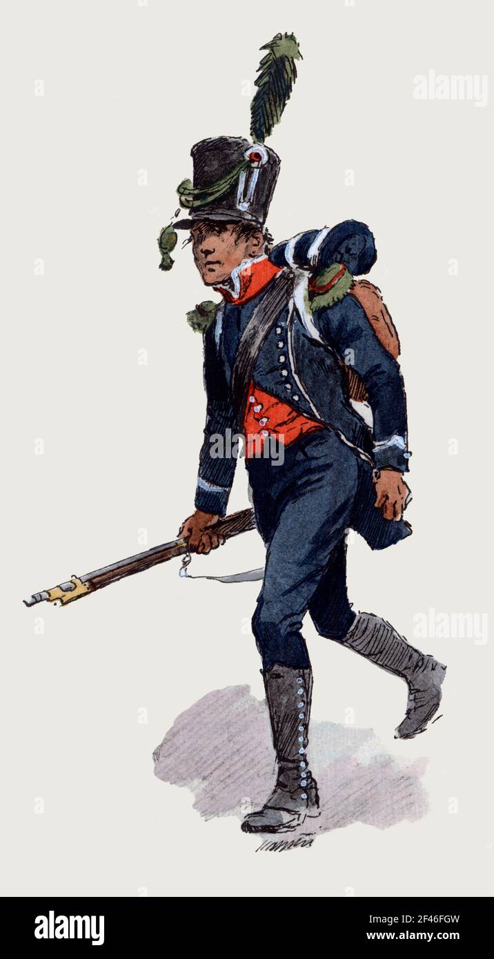 Francia. Uniformes de regimiento franceses. Soldado de infantería ligera en 1800. Grabado de 1945. Author: MAURICE TOUSSAINT. Stock Photo