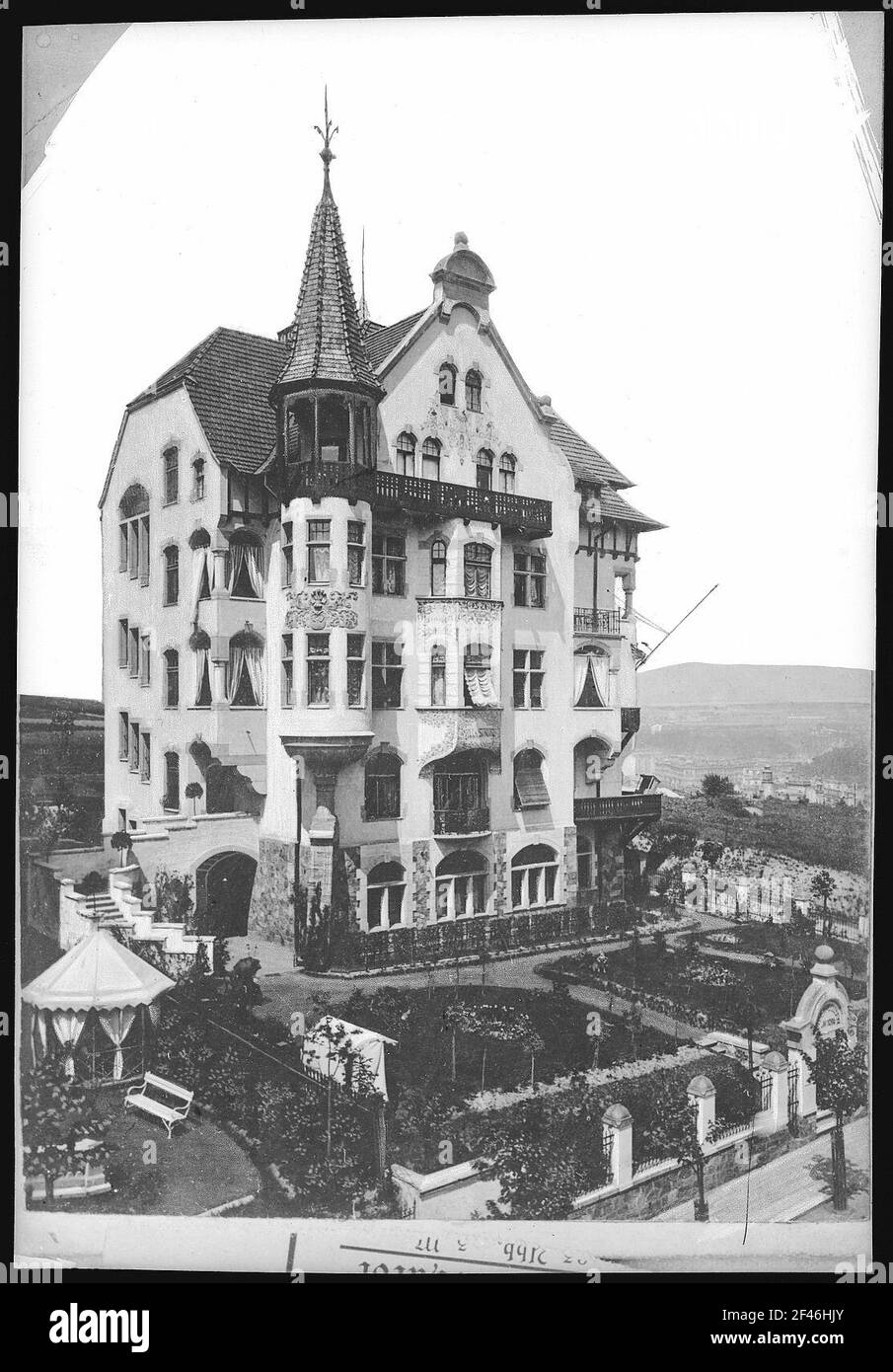 Carlsbad. Westend, Villa Strunz (Villa Smetana, 1899/1900; R. Claus or Clauss) Stock Photo