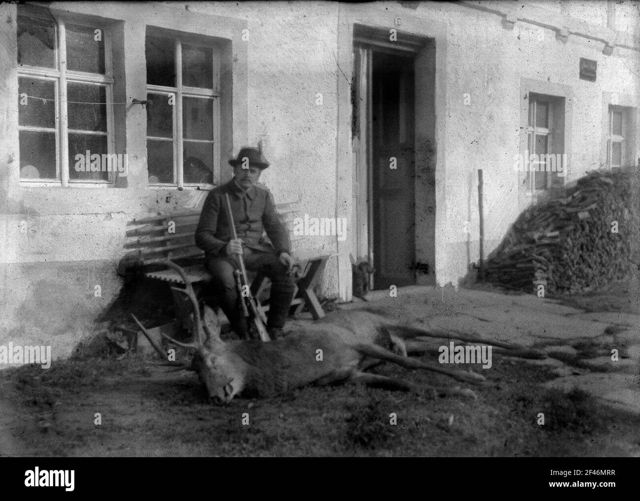 Sustainable game hunting hi-res stock photography and images - Alamy