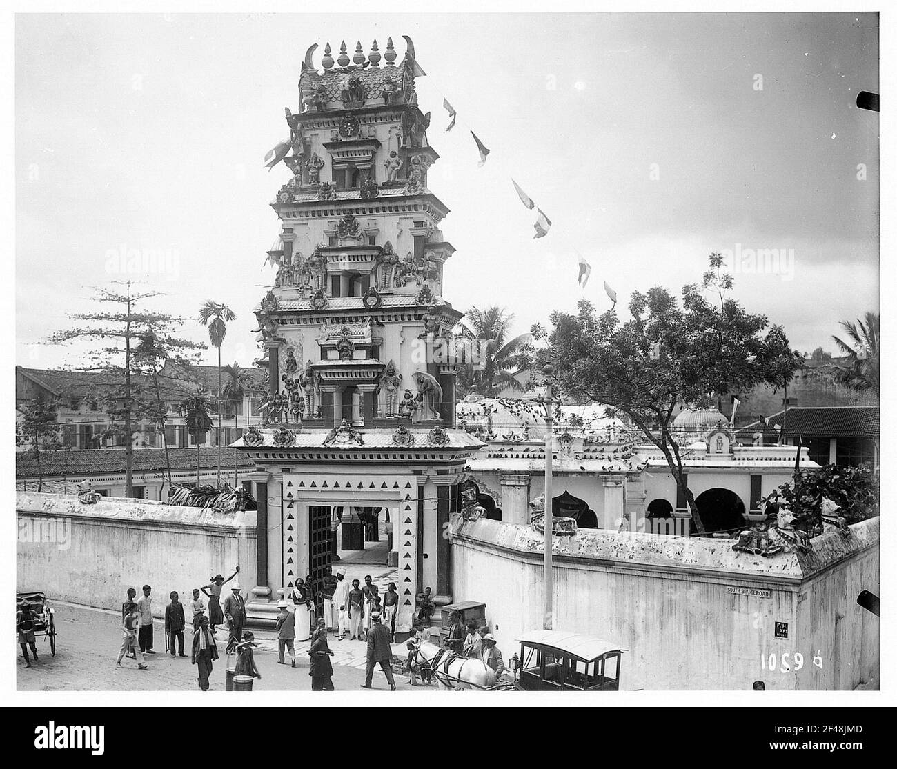 Hindu temple in Singapore Stock Photo Alamy