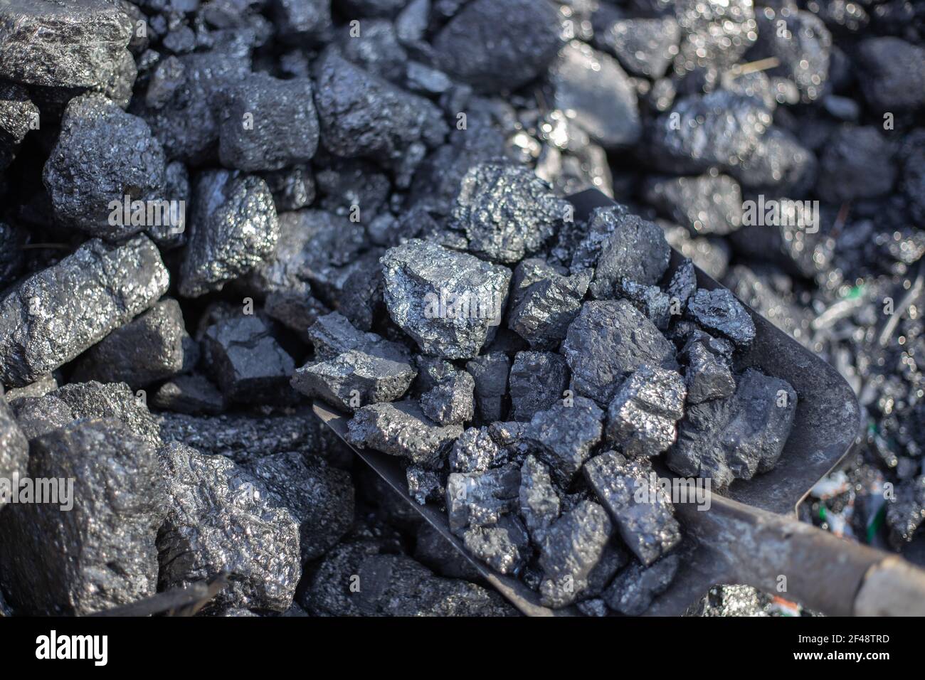 Fossil fuel extraction hires stock photography and images Alamy