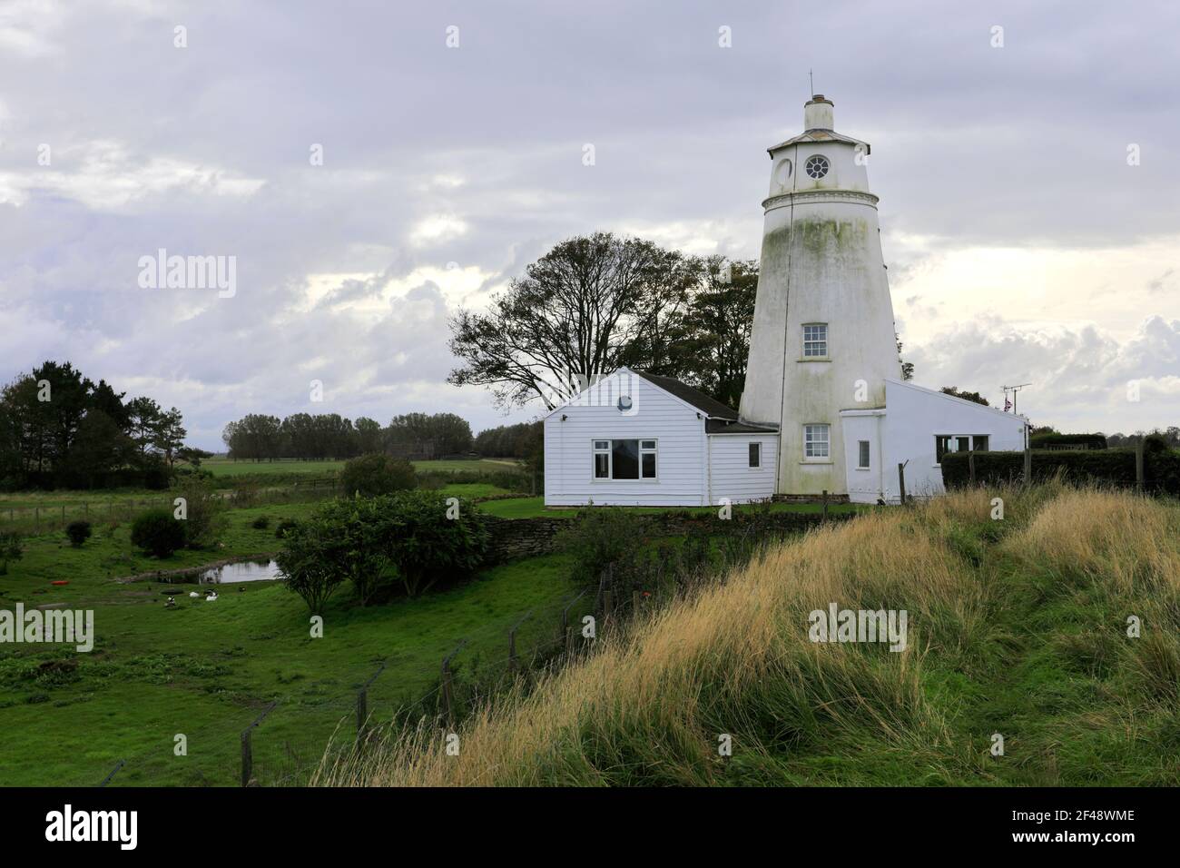 Sir Peter Scott Lighthouse, known as the East Lighthouse, River Nene, Sutton Bridge village, South Holland district, Lincolnshire, England. Stock Photo