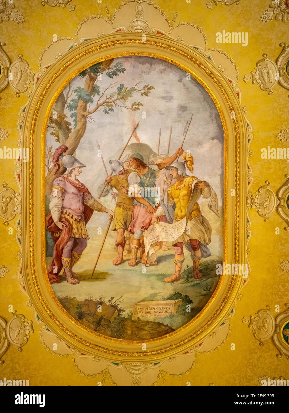 Golden ceiling and fresco of the Mirror Room of the Palazzo Ducezio, Noto Stock Photo