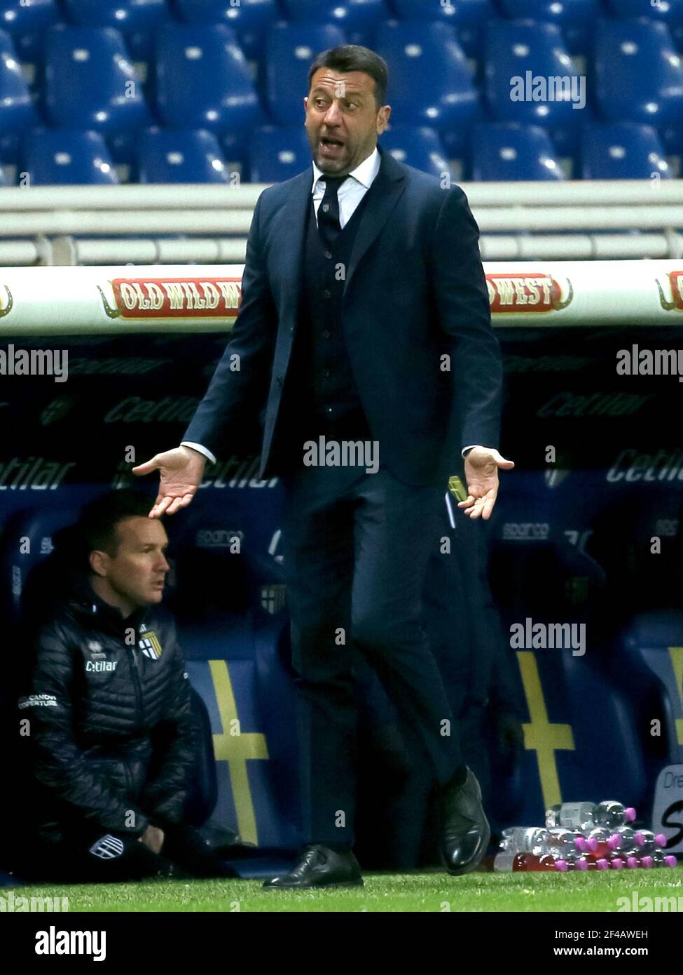 PARMA, ITALY - MARCH 19: coach Roberto D Aversa of Parma Calcio during the Serie A match between Parma Calcio and Genoa CFC at Stadio Ennio Tardini on March 19, 2021 in Parma, Italy (Photo by Ciro Santangelo/Orange Pictures) Stock Photo