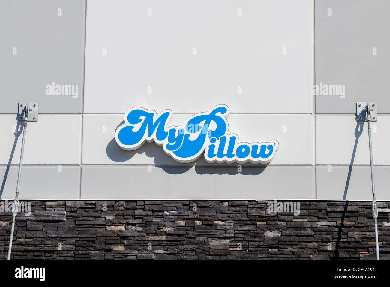 Bedding store hires stock photography and images Alamy