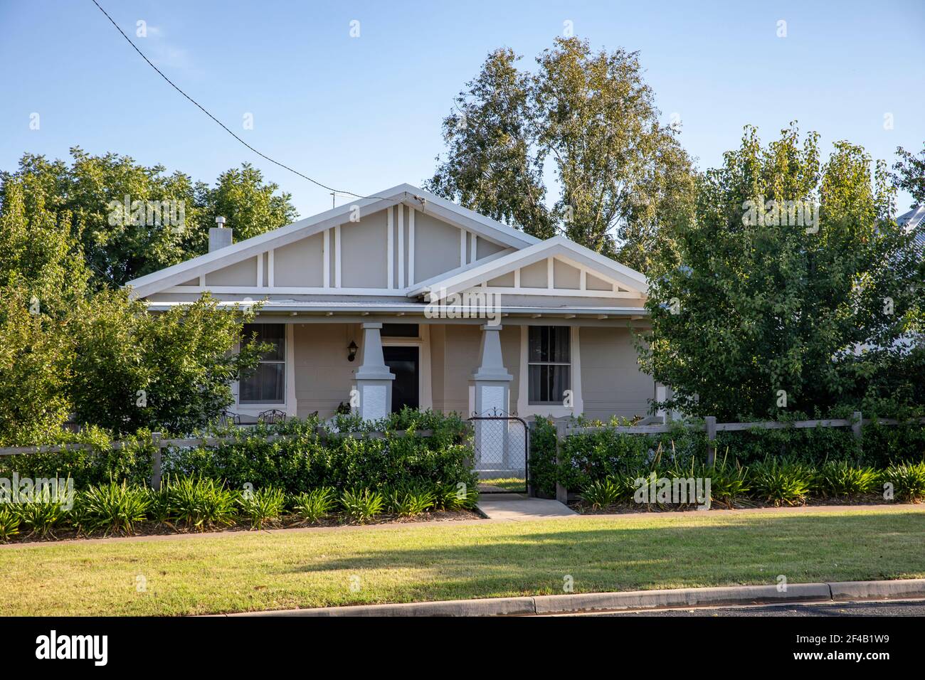 Mudgee house hires stock photography and images Alamy