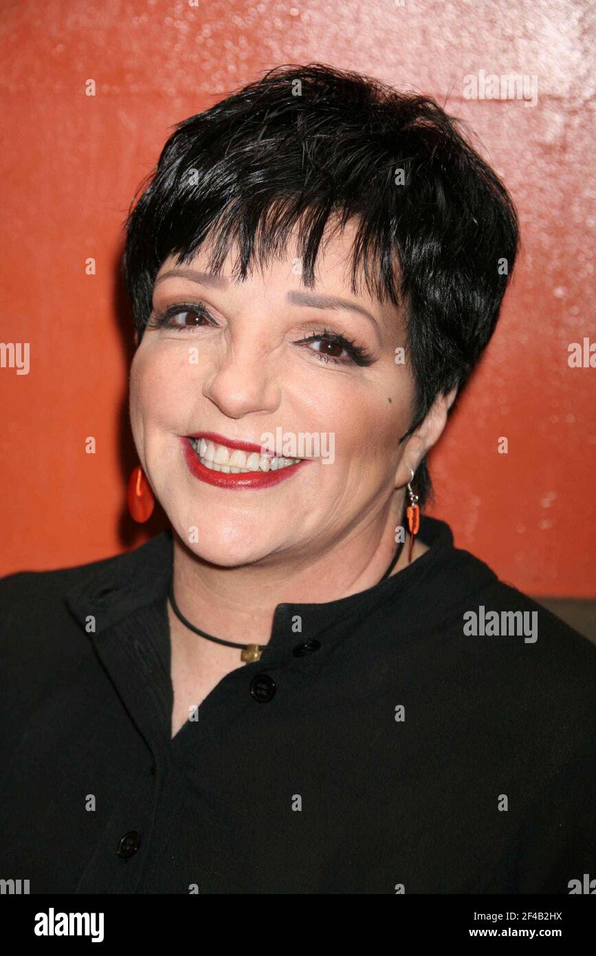 Judging dogs hires stock photography and images Alamy