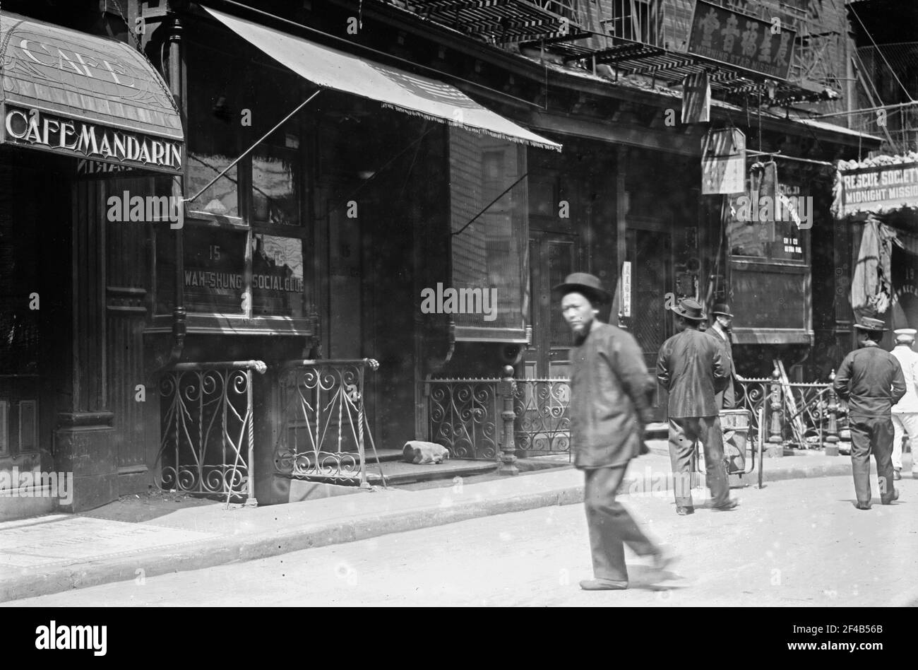 Doyers Street, Chinatown, Then and Now - Top picture circa 1900