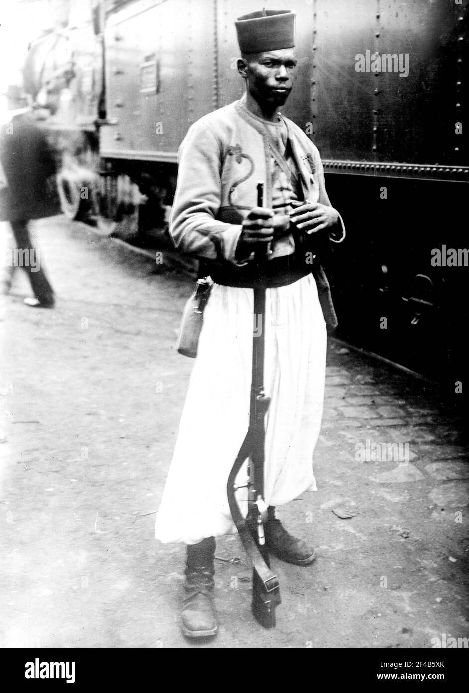 A tirailleur, an infantry man in uniform from an army from French Equatorial Africa, possibly Senegal, preparing to assist France during World War I ca. October 1914 Stock Photo