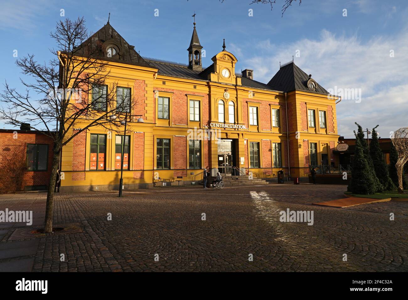 Exterior picture at Linköping Central Station Stock Photo - Alamy