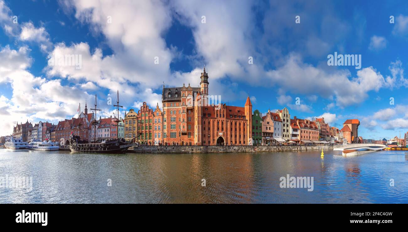 Panorama of Old Town, Dlugie Pobrzeze and Motlawa River, Gdansk, Poland Stock Photo