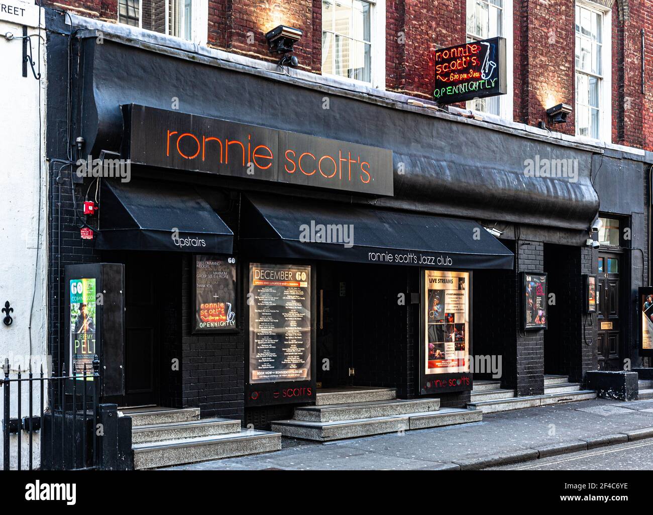 Ronnie scotts hi-res stock photography and images - Alamy