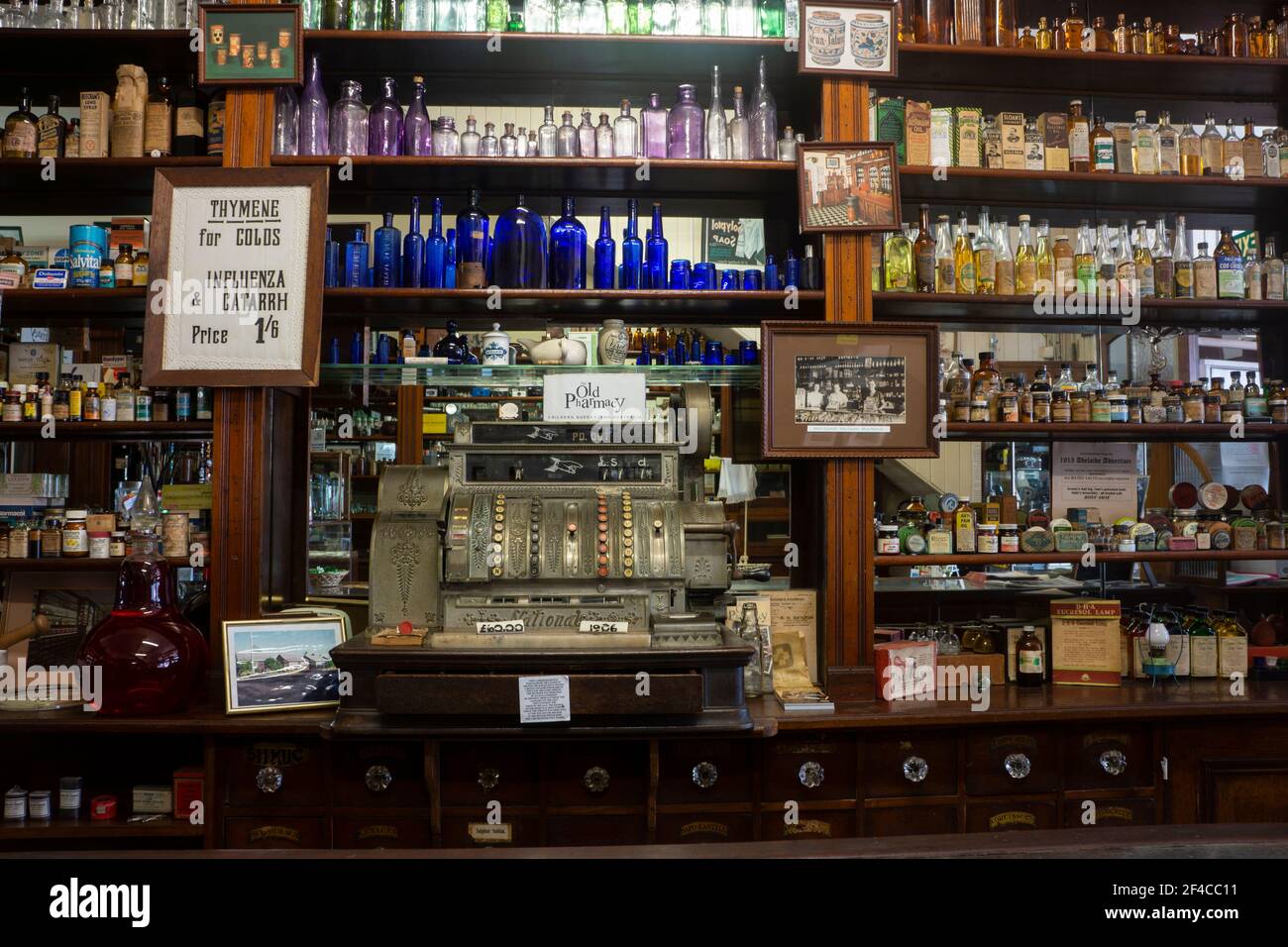 Cash register display hi-res stock photography and images - Alamy