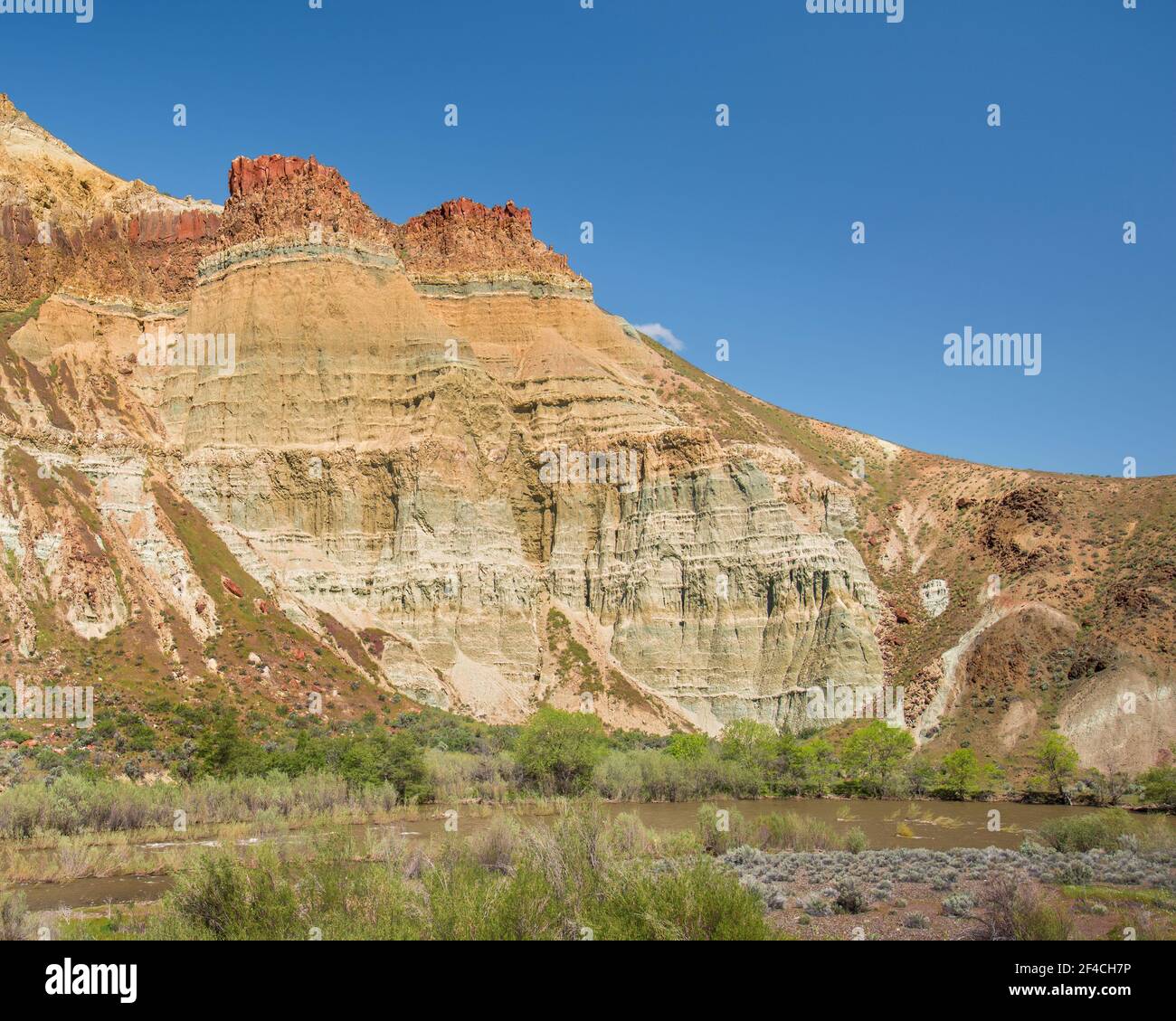 Cathedral Rock and the John Day River in the Sheep Rock Unit of John Day Fossil Beds National Monument, Oregon. Stock Photo