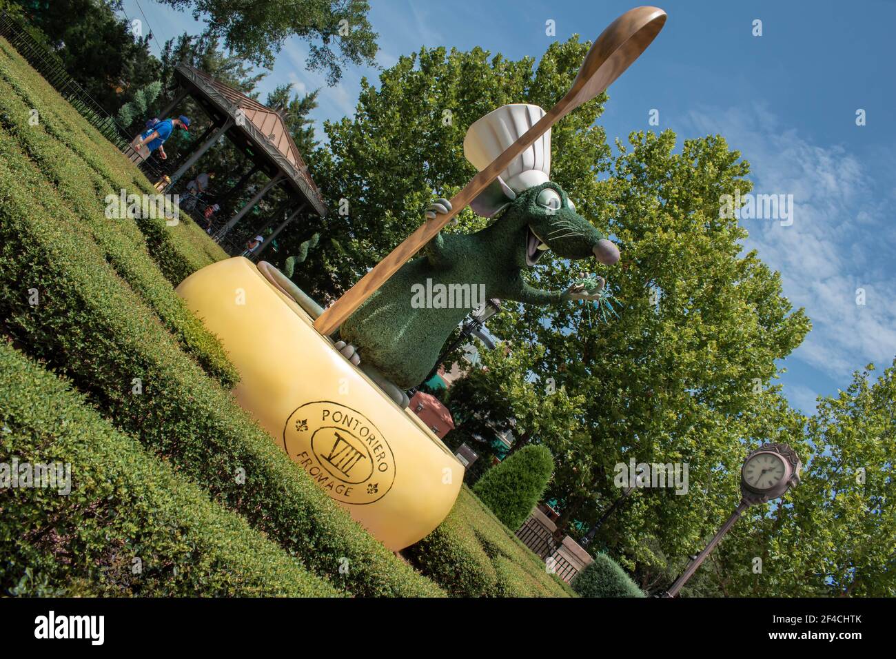 Mouse topiary hi-res stock photography and images - Alamy