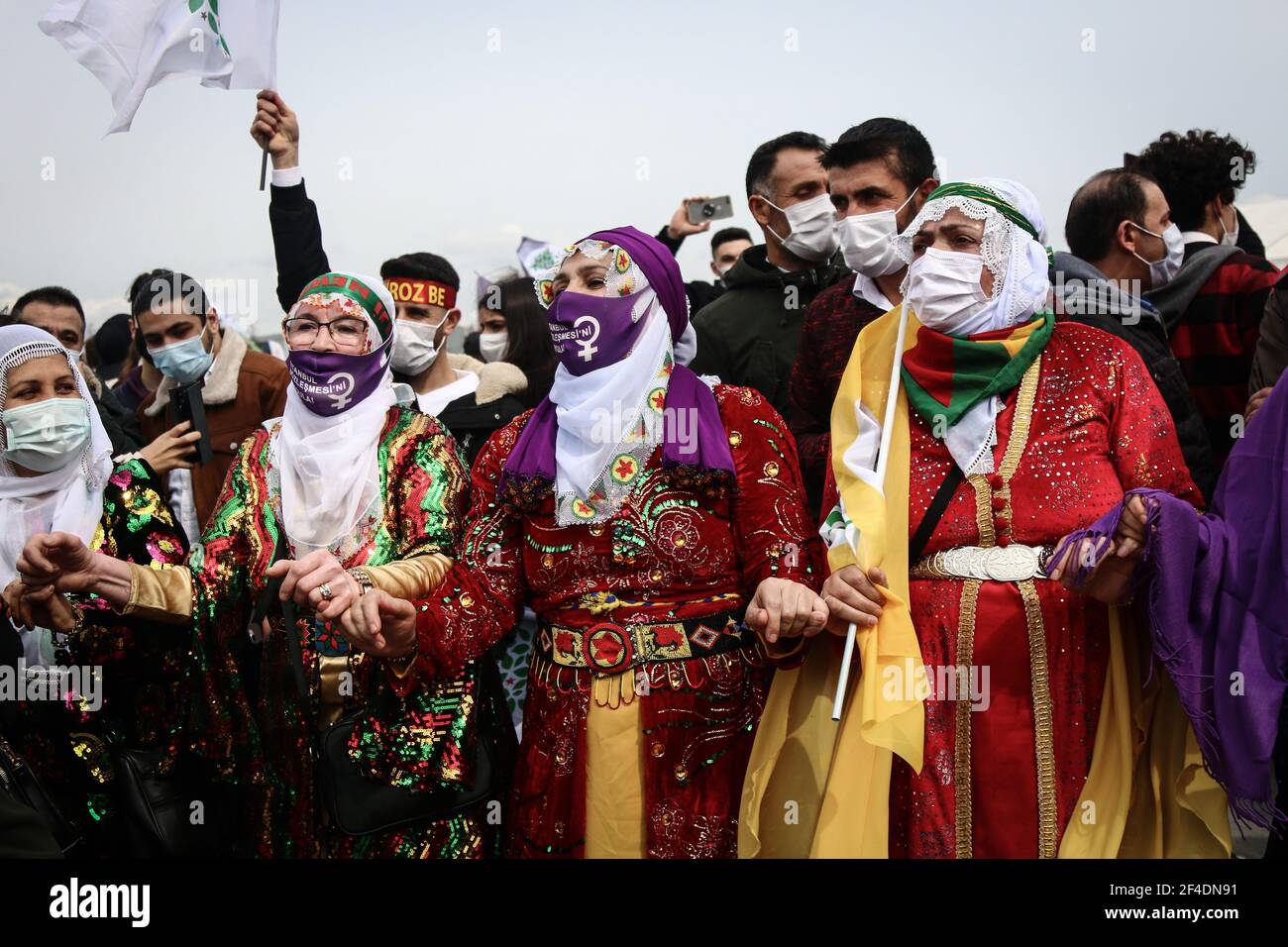 Istanbul, Turkey. 20th Mar, 2021. Kurdish women wearing traditional ...