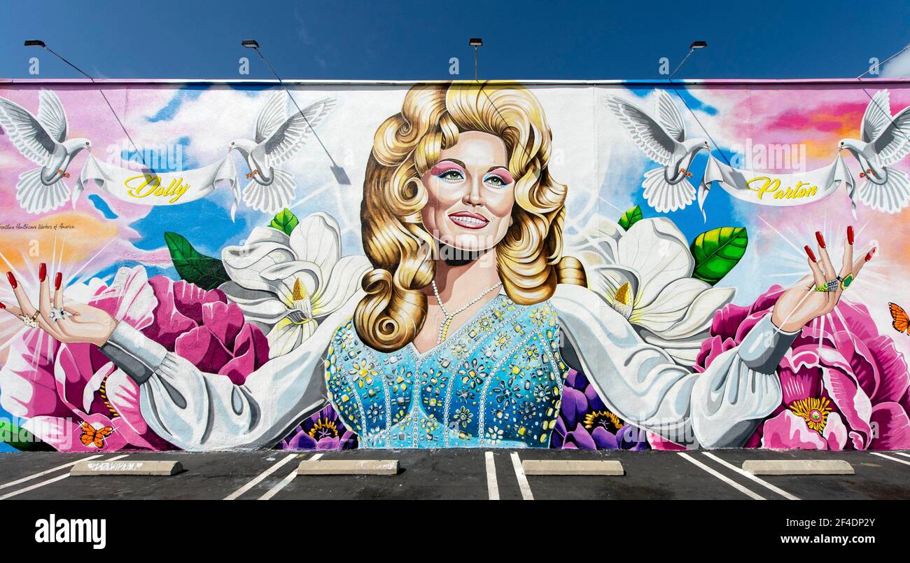 Strut bar hires stock photography and images Alamy