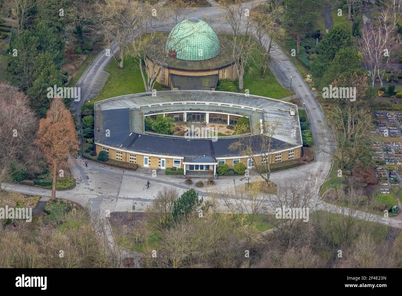 Trauerhalle parkfriedhof hires stock photography and images Alamy