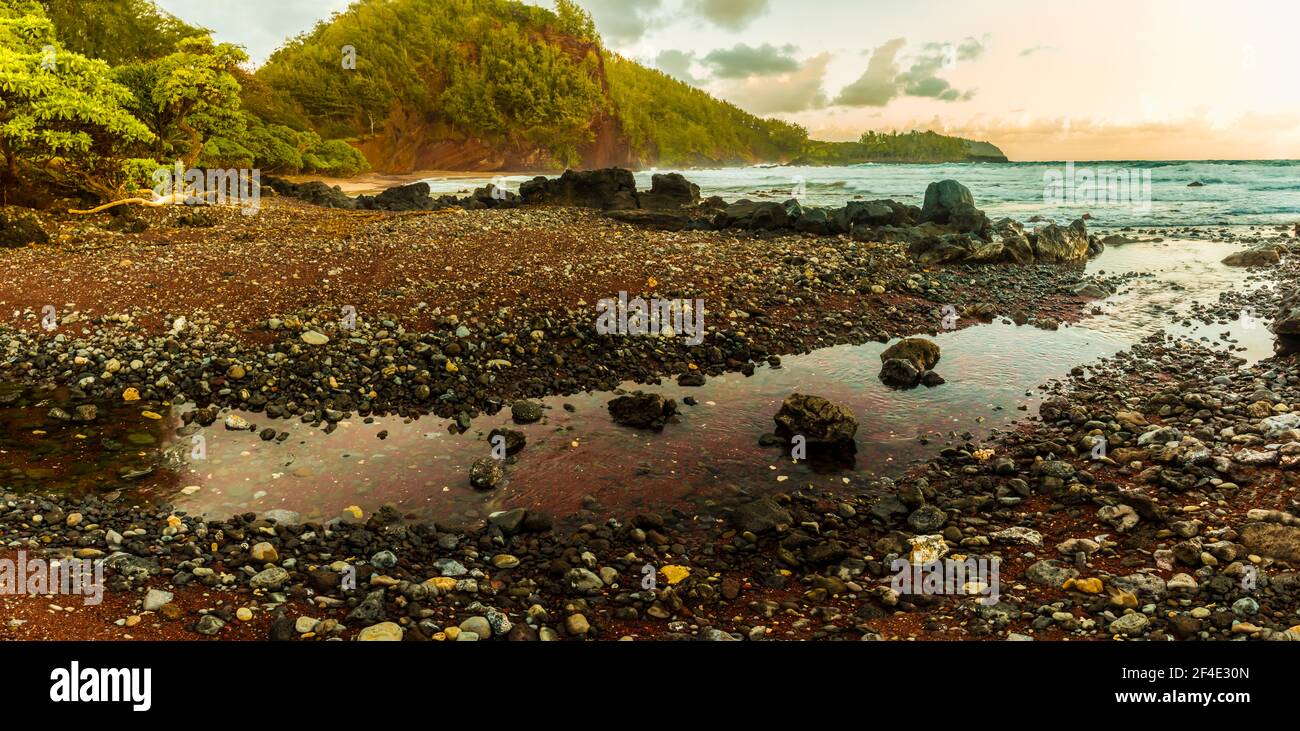 Sunset on Koki Beach, Koki Beach Park, Hana, Maui, Hawaii, USA Stock Photo